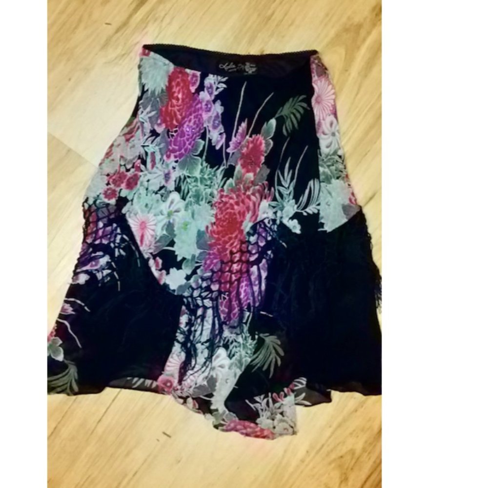 Boho skirt with tassels and chrysanthemums